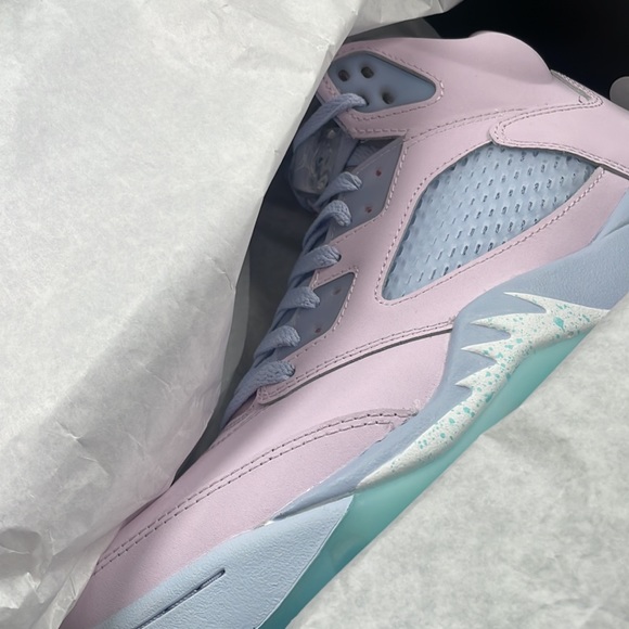 AUTHENTIC RARE MENS JORDAN RETRO 5 - PINK/PURPLE SNEAKERS *NIB* SIZE 9 - Picture 10 of 17